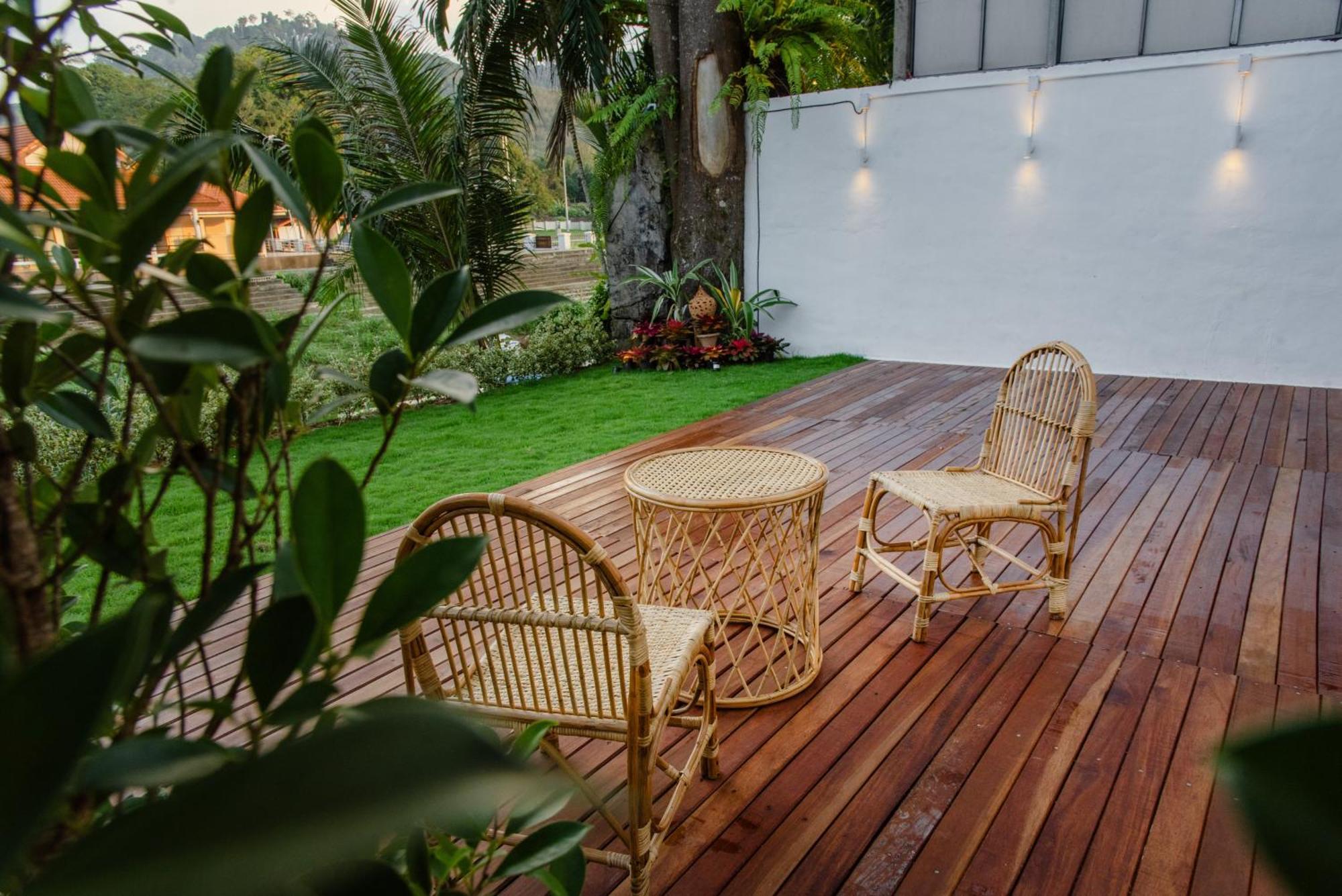 Bania Boutique House Hotel Khao Lak Bagian luar foto