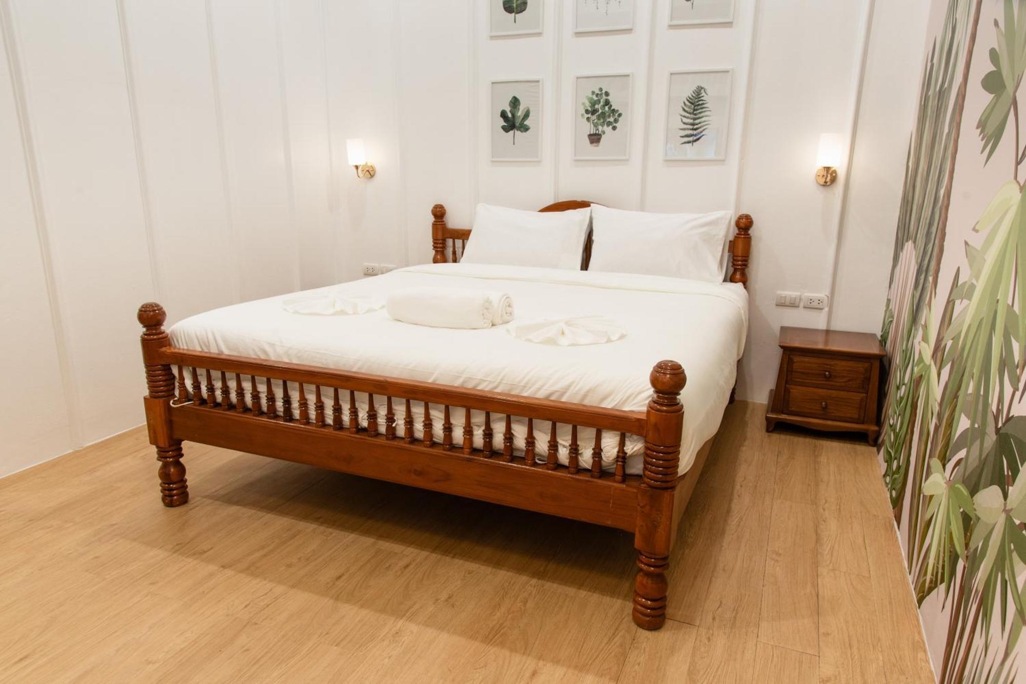 Bania Boutique House Hotel Khao Lak Bagian luar foto